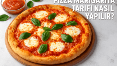 Pizza Margarita Tarifi Nasıl Yapılır